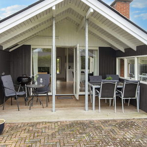 Hotel 6 Person Holiday Home In Juelsminde cazare Horsens