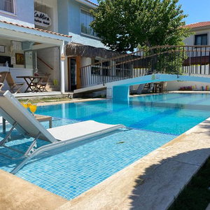 Hotel La Mira Suites cazare Cesme