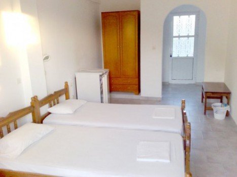 dal travel Pals Studios Pefkos