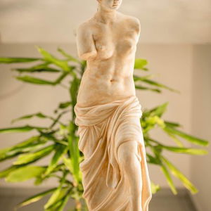 Hotel Pantheon Deluxe Apartments cazare Archangelos