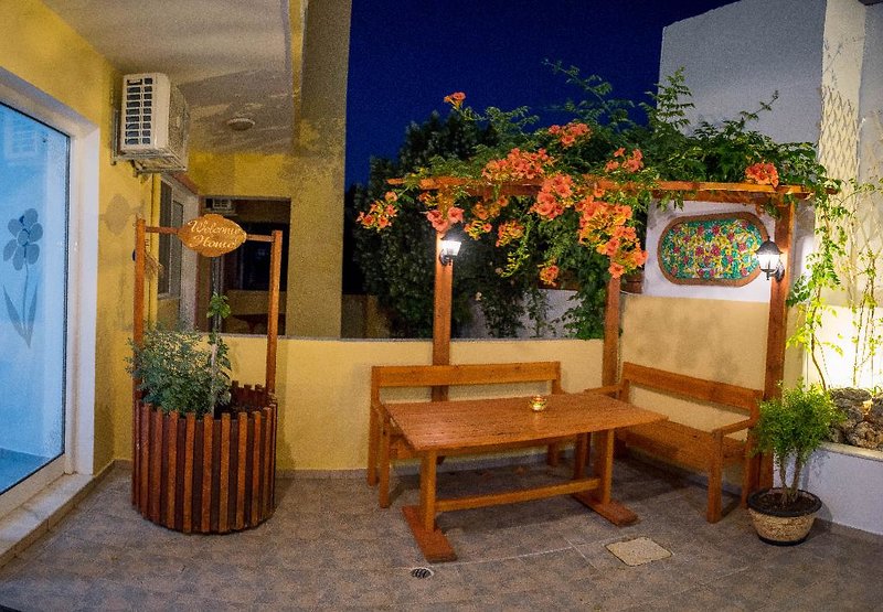 dal travel Pantheon Deluxe Apartments