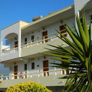 Hotel Roseberry Studios cazare Faliraki