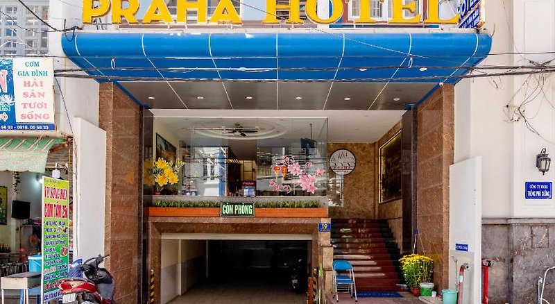 Praha Hotel