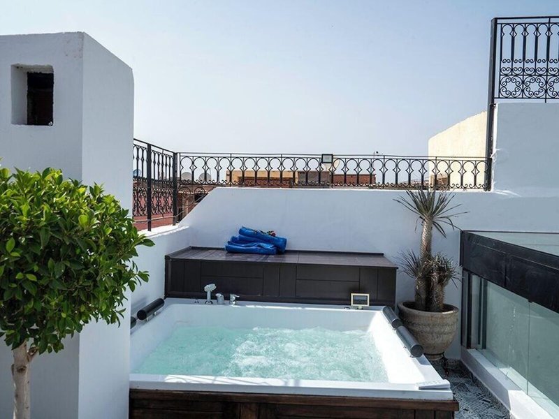 Hotel Maison Solaneos