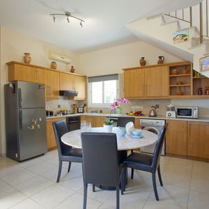 Hotel Villa Atlantis cazare Sotira