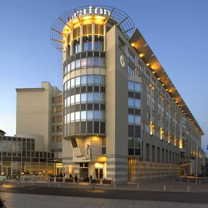 Hotel Sheraton Warsaw cazare Varșovia