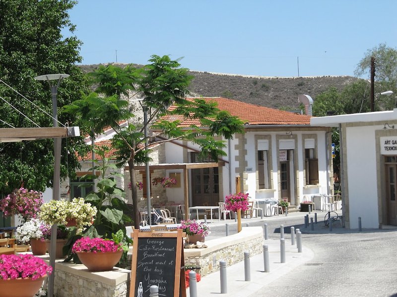 Hotel Stratos House