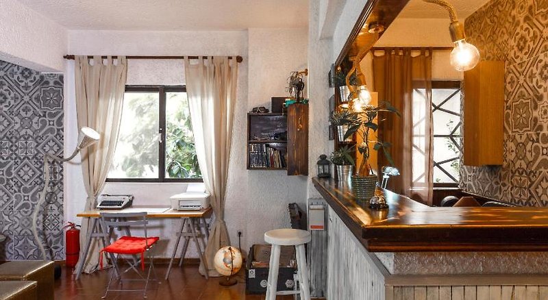 dal travel Emmanuel Apartments