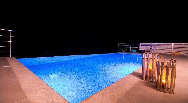 dal travel Francis & Gregorys Luxury Villas