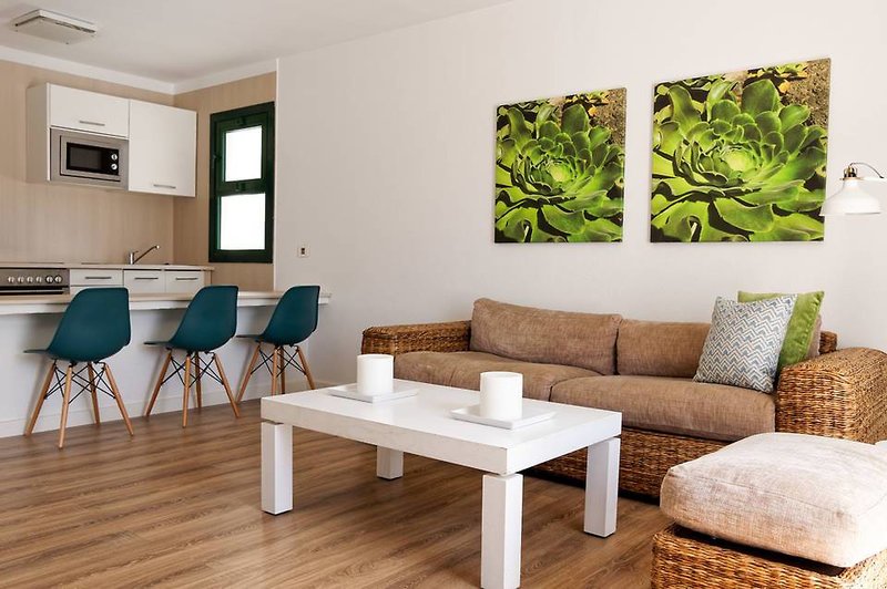 Canaima Apartments