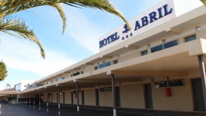 Hotel Abril cazare Alicante