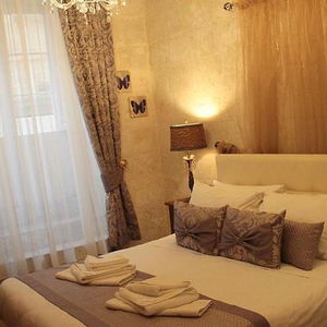 Hotel Casa Asti cazare Valletta