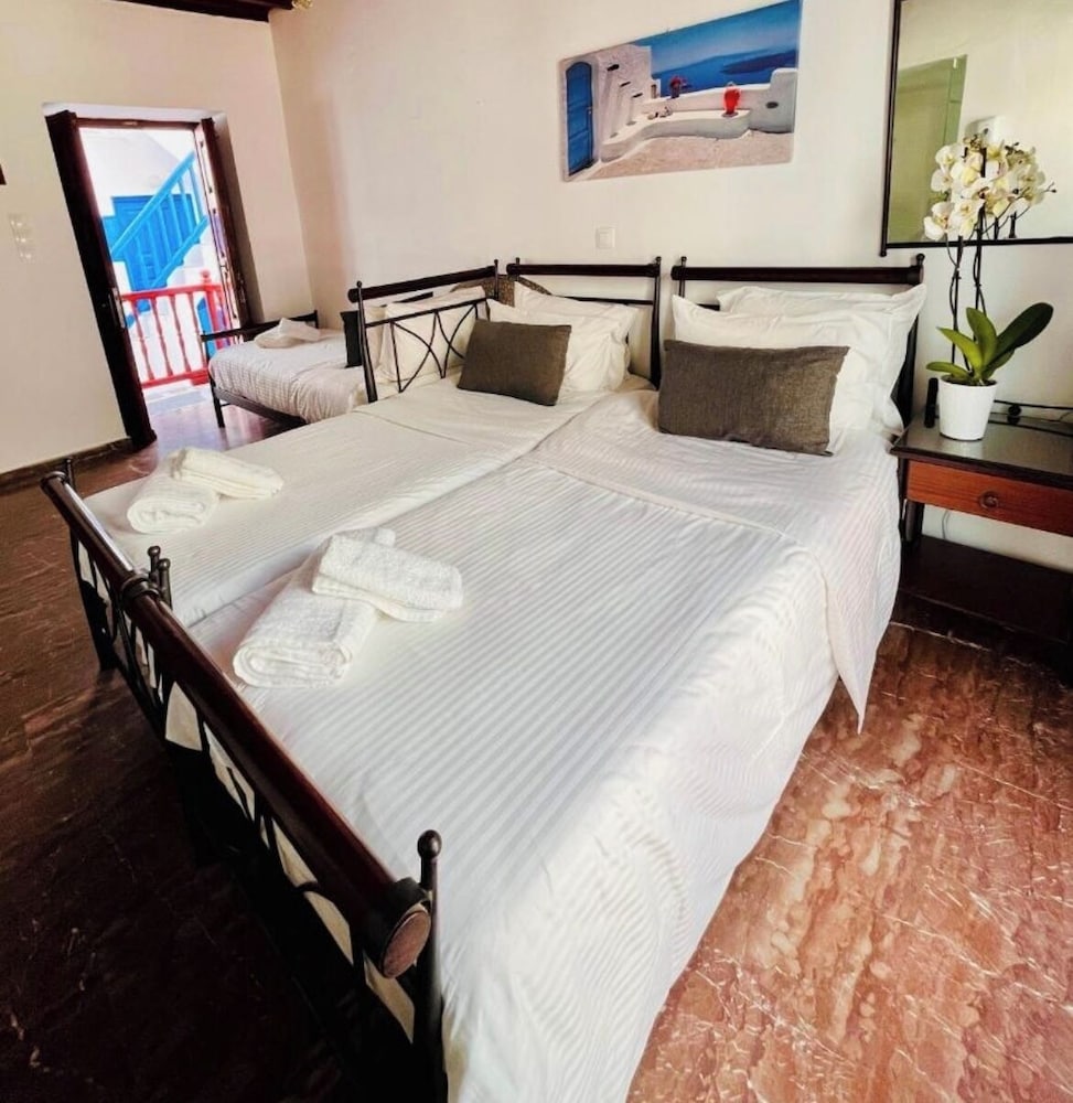 Hotel Studio Eleni