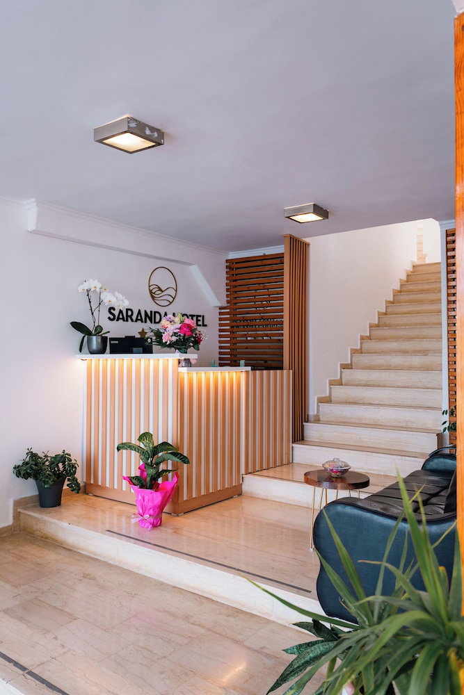 Saranda Hotel
