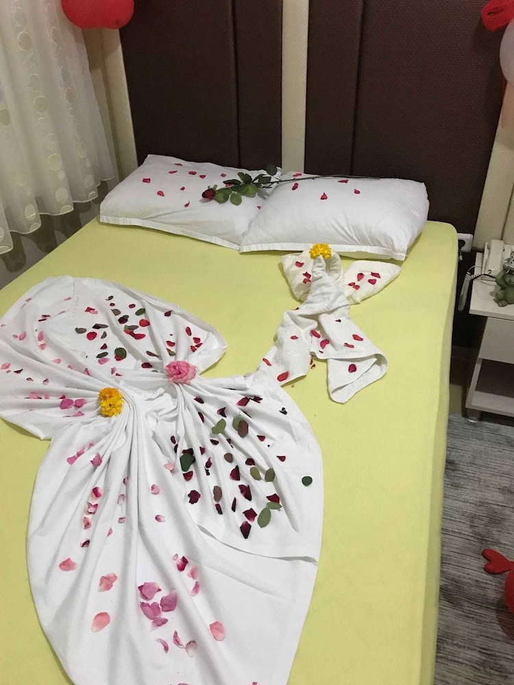 Has Otel