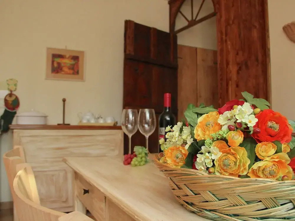 Hotel Farmhouse In Marsciano With Vineyards Olive Groves