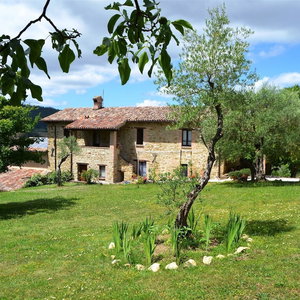 Hotel Agriturismo Marano cazare Gubbio