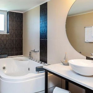 Hotel Ethereal Apartments Chania cazare Souda