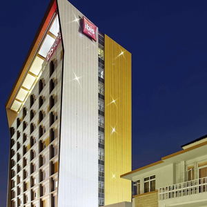 Hotel Hotel Ibis Padang cazare Padang