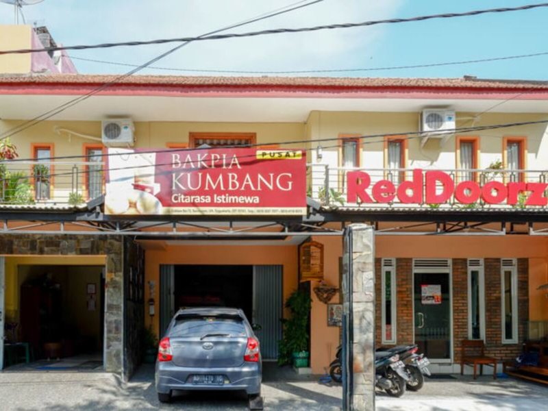 Hotel Reddoorz Near Xt Square 3 By Reddoorz