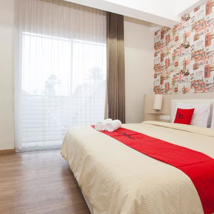 Hotel Reddoorz Plus @ Riverside Malang cazare Malang