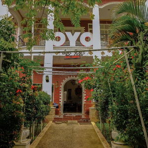 Sejur Loji Rejo Guest House By Oyo Rooms vacanta Malang