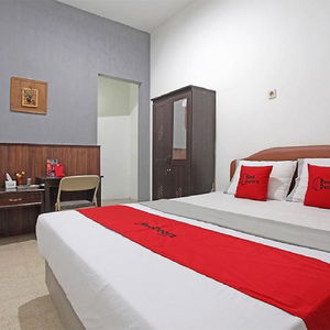 Hotel Reddoorz @ Soekarno Hatta 2 cazare Malang