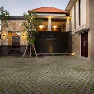 Hotel Kayu Suar Bali Luxury Villas And Spa cazare Sanur