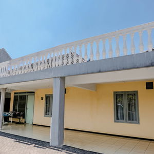 Hotel Cbr Residence By Reddoorz cazare Malang