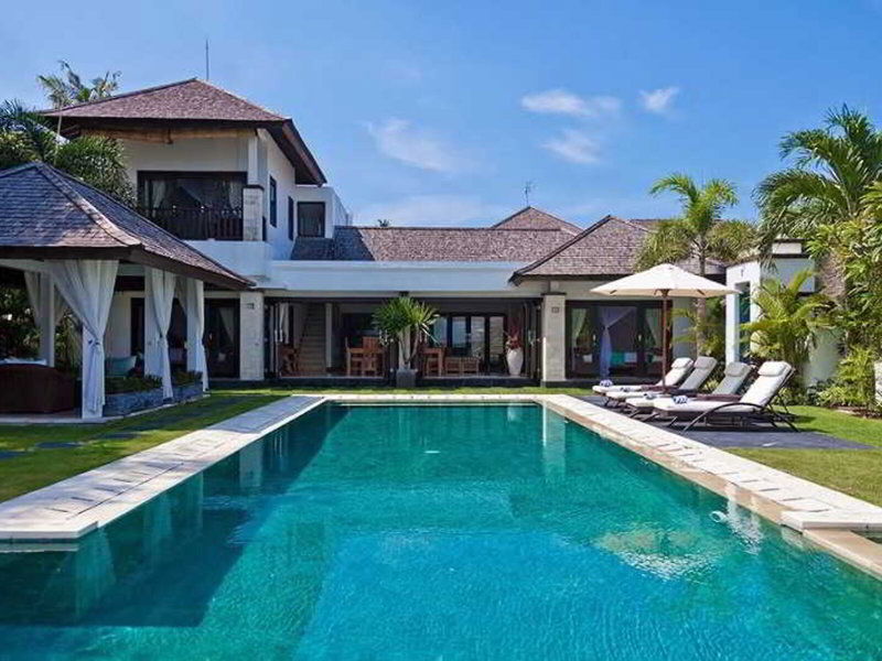 Hotel Sunset Villa By Premier Hospitality Asia