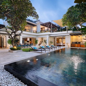 Hotel Villa Camellia By Nakula cazare Kedunganan