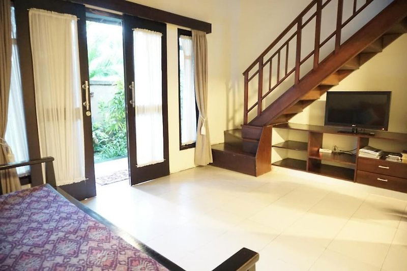 Hotel Praschita Bali