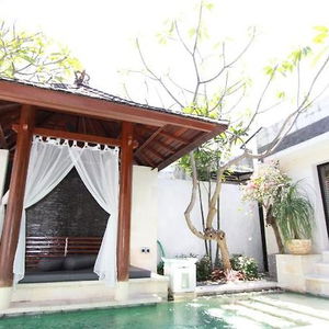 Hotel Nike Villas cazare Denpasar
