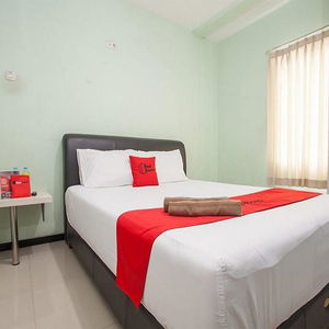 Sejur Budget Guest House Tunas Mandiri Jaya By Reddoorz vacanta Malang