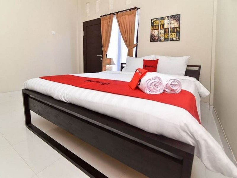 Hotel Reddoorz Plus Near Jalan Imam Bonjol Denpasar
