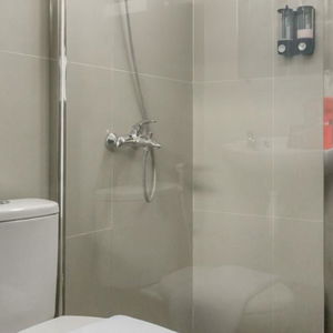 Hotel Reddoorz @ Soekarno Hatta Indah cazare Malang