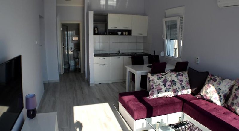 Apartments Mm