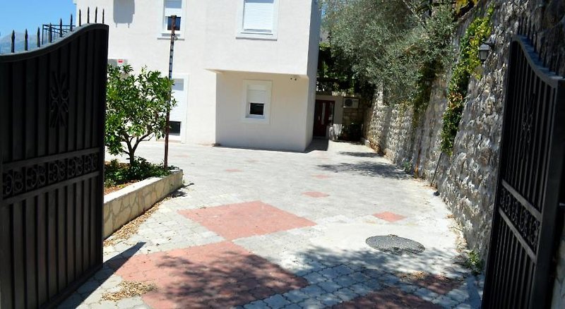 Apartments Mm