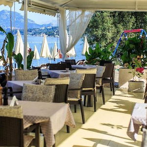 Hotel Kuce Lekovica cazare Bar