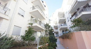 Hotel Petrovac Bay Apartments cazare Petrovac na Moru