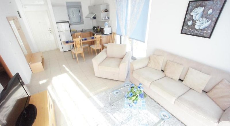 Petrovac Bay Apartments