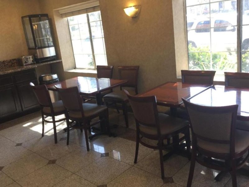 Hotel Days Inn By Wyndham Los Angeles Lax/Redondo/Manhattan Beach