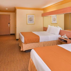 Hotel H3 Inn & Suites - Lax Airport - Los Angeles cazare Inglewood