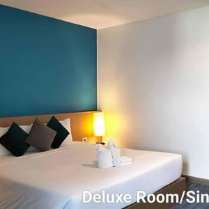 Hotel S Tara Grand cazare Surat Thani