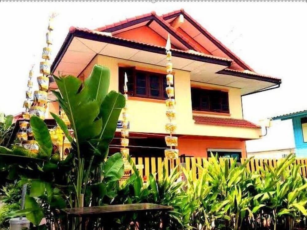 Hotel The Heart Ayutthaya Holiday Home