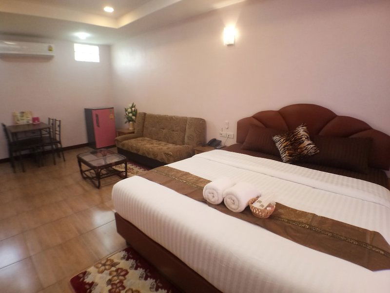 Hotel Hi-Tech Resort