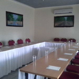 Hotel The Milimani Lodge cazare Arusha