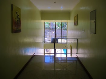 Mvuli Hotel
