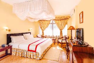 New Safari Hotel