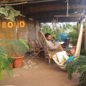 Hotel Boho Hostel cazare San Giljan